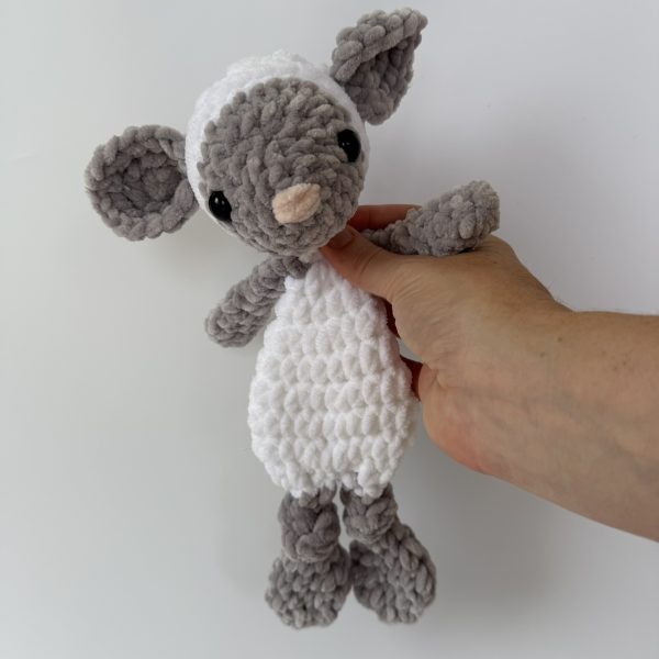Lucy Lamb - Image 4