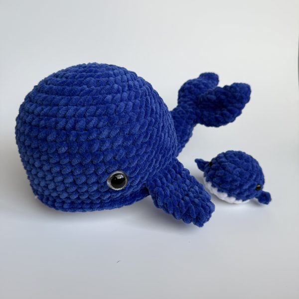 Mama Whale with Baby - Image 4